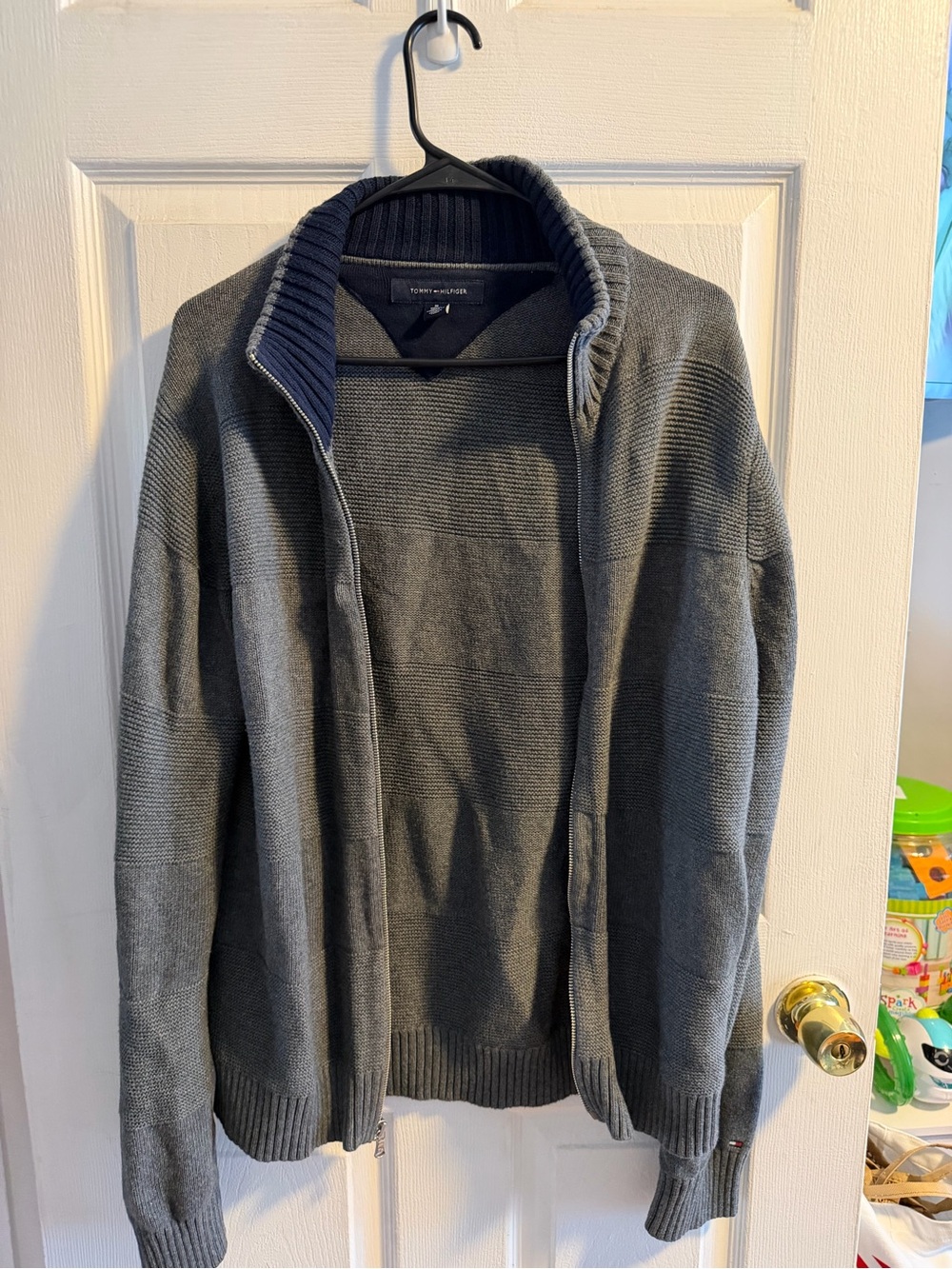 Tommy Hilfiger Men’s Gray Full-Zip Sweater with Navy Collar
